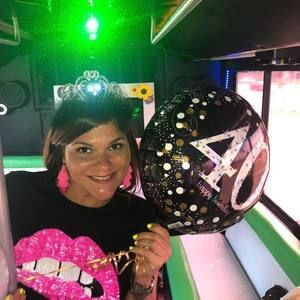 Meet your Posher, Gladys